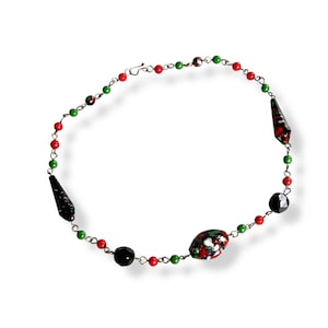 Antique Art Deco cheerful short choker length rolled gold wired red green and multicoloured end of day glass beaded necklace