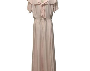 Mono vintage rosa estilo palazzo de Carol Anderson con cuello marinero, talla 12.