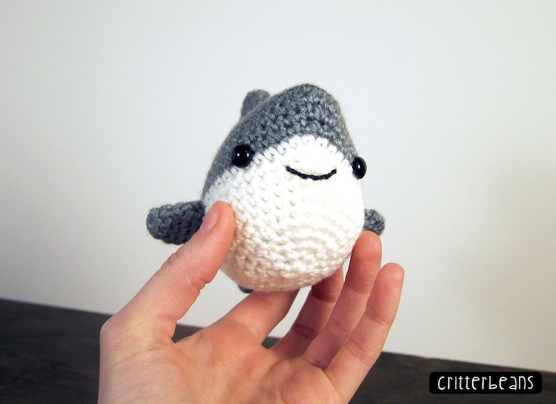 Chum the Shark PDF Crochet Amigurumi Pattern image 3