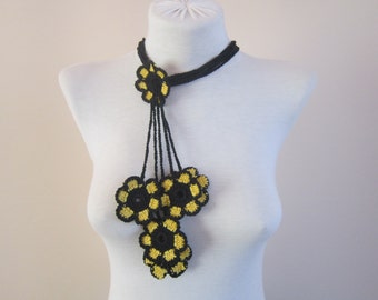 Crochet Daisy Necklace, Statement Necklace, Boho Summer Jewelry ,Cotton Neck Accessory, Bip Necklace, Yellow Black, mothers day gift