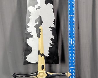 4′6″ Dark-Fantasy Demon Greatsword – 3D-Printed & Hand-Finished Prop (Black/Gold/Silver)