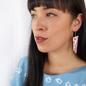 Origami Earrings in Red + White - Made from reclaimed leather #scandinazn