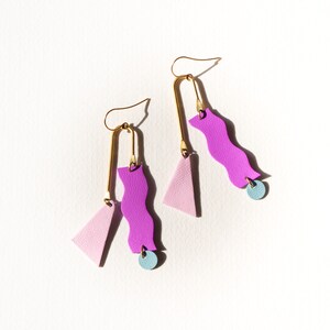 Reclaimed Leather Squiggle Mobile Geometric Earrings in Neon Purple, Rose Blue image 6