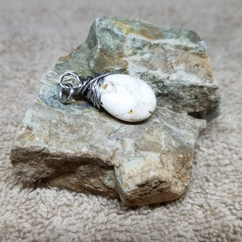 Conjunto de joyas de turquesa blanca, joyas envueltas en alambre, pendientes colgantes de turquesa, joyas de boda, regalo de dama de honor, regalo de novia para ella JS22ABCD imagen 7