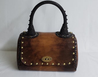 Vintage leather handbag brown