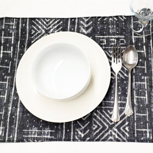 Set of 4 placemats, black and ivory African mud cloth Inspired placemats, African print, Artisan, handmade