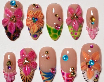 Uñas postizas con flores de colores, uñas florales 3D, uñas con brillantes diamantes de imitación, uñas de verano, uñas para festivales, uñas artísticas