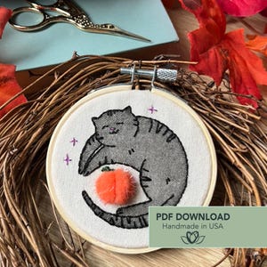 Black Cat Halloween Embroidery Pattern PDF | Beginner Witchy Fall Craft | Spooky Moon Decor | Instant Download Hand Embroidery