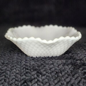 Vintage Hazel Atlas Diamond Cut Milk Glass Bowl with Ruffled Edge - 1950s
