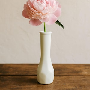 Vintage EO Brody Milk Glass Bud Vase - M-147 - Mid Century Modern - Made in USA