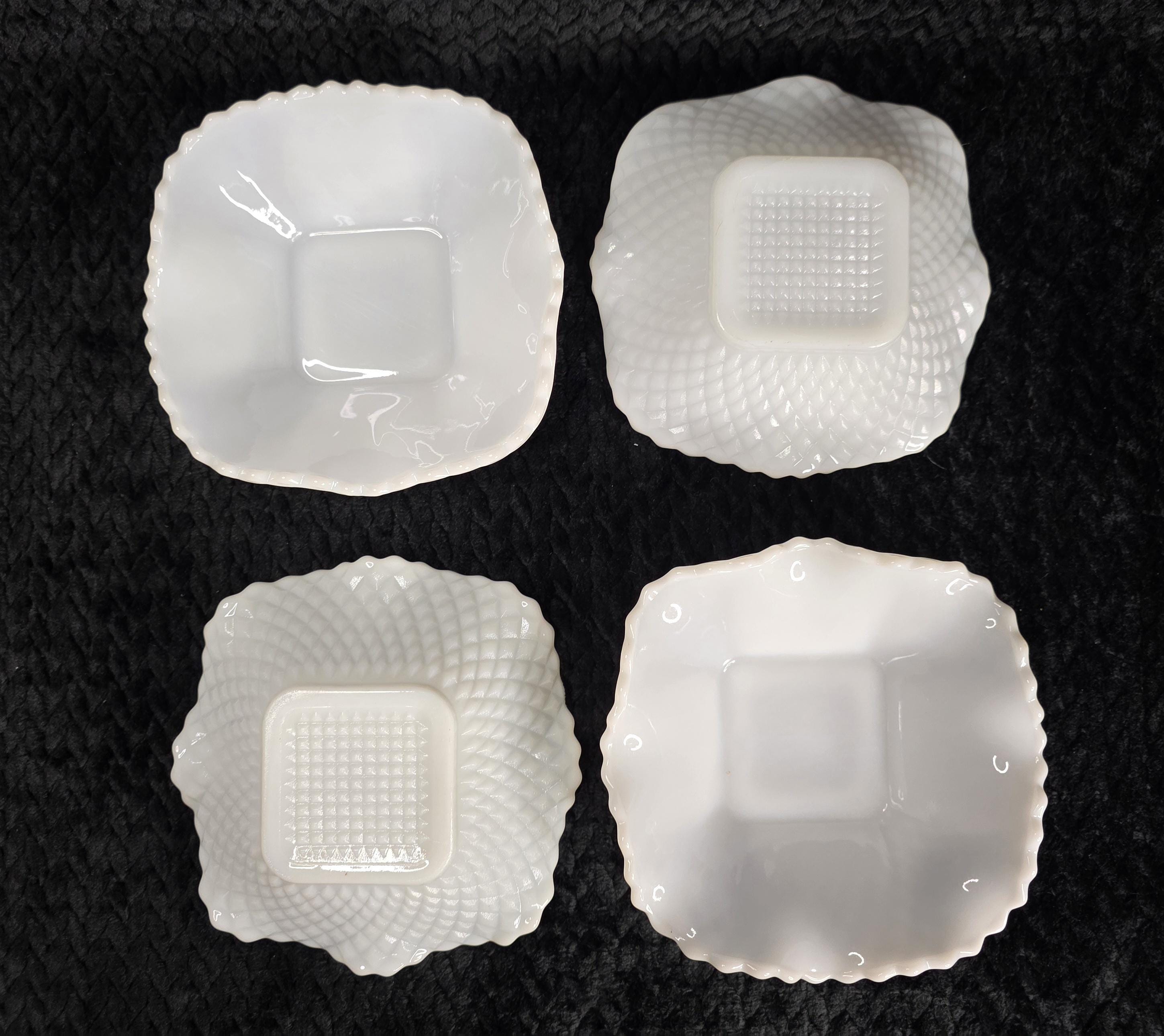 ヴィンテージ ヘーゼル アトラス ダイヤモンドカット ミルクガラス