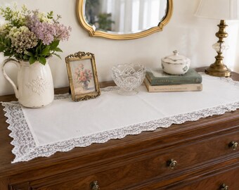 Vintage White Lace Border Table Runner Dresser Scarf Cottage Farmhouse 17x40