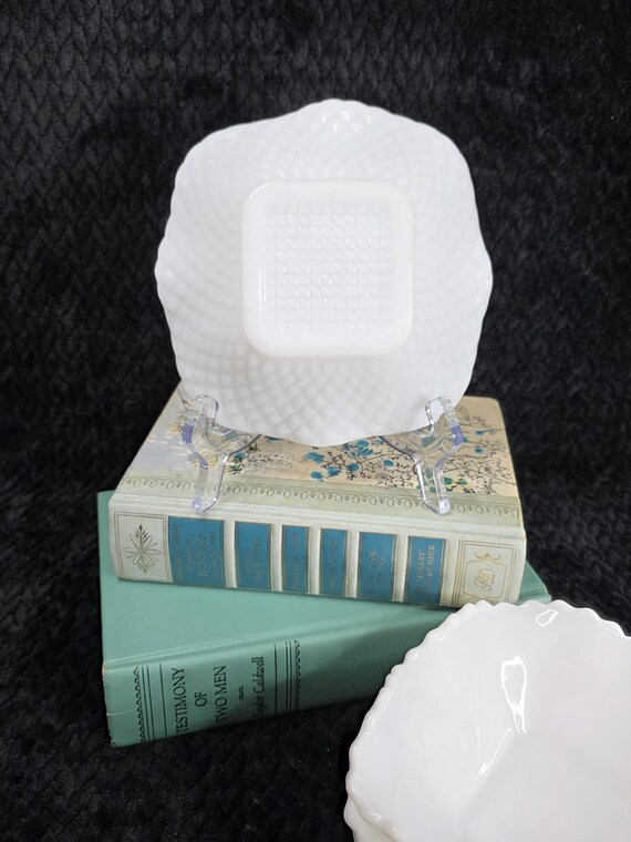 ヴィンテージ ヘーゼル アトラス ダイヤモンドカット ミルクガラス