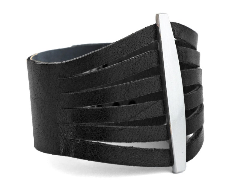 Flare Black Women/'s Leather Cuff Bracelet