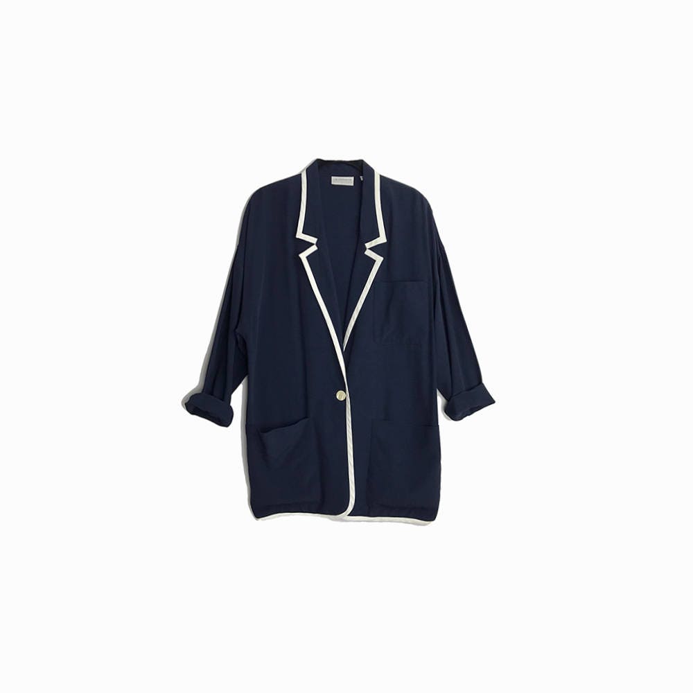 navy blazer white trim