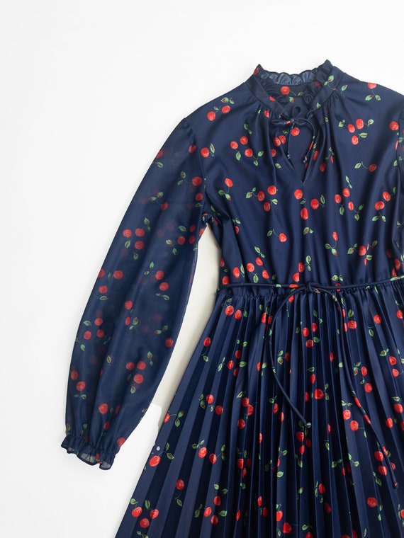 1960s cherry print dress - image 2