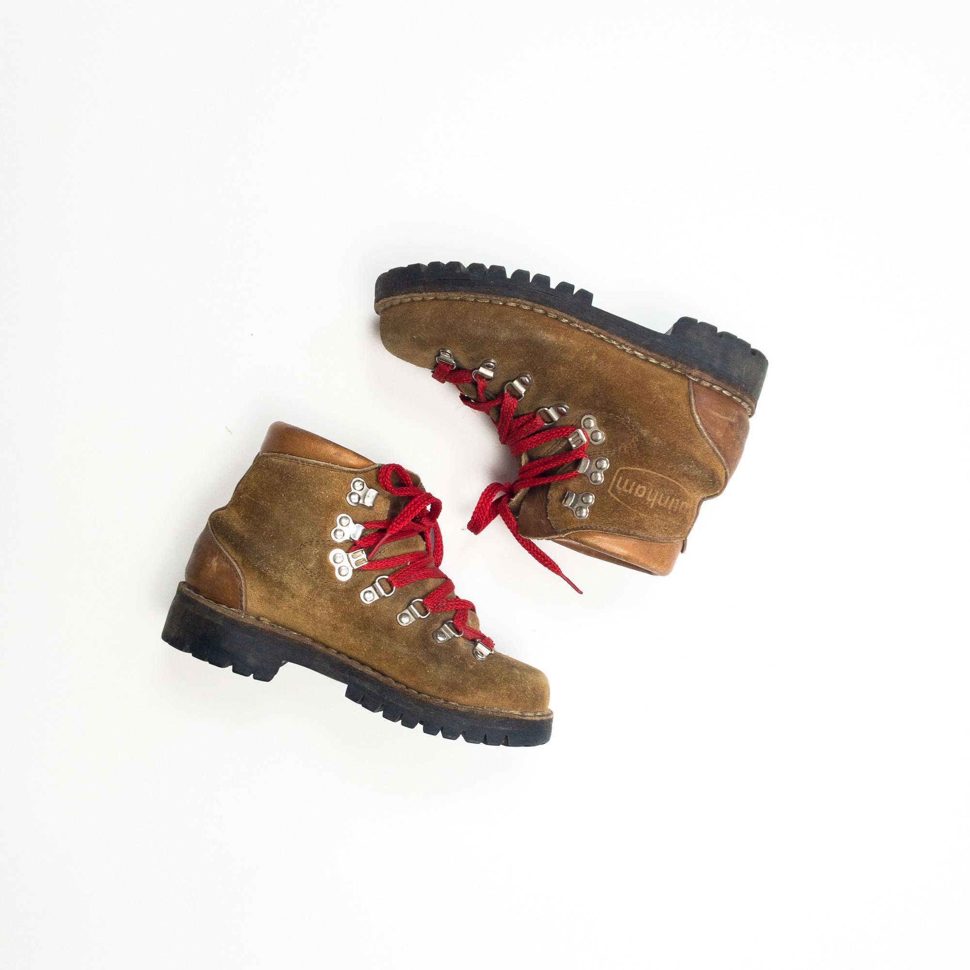 dunham waffle stomper boots