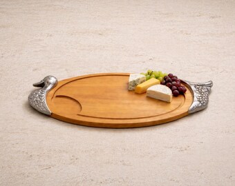 Vintage Duck Serving Board, Large Wooden Charcuterie Board with Metal Duck Handles, Rustic Farmhouse Tray, Cabin Lakehouse Decor