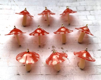 10 MUSHROOM CHARMS - Plastic Pendants Lightweight Goldtone Loop 23x19mm