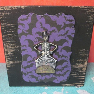 Pas cher - Coffret cadeau souvenir carré Halloween squelette de zombie - Décoration faite main