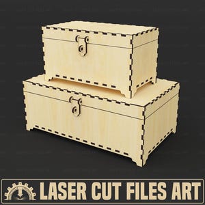 Puede incluir: Dos cajas de madera, una apilada sobre la otra, con un acabado de madera clara. Cada caja tiene una tapa con bisagras y un cierre. Las cajas son rectangulares con bordes decorativos recortados. El texto "LASER CUT FILES ART" está en la parte inferior.