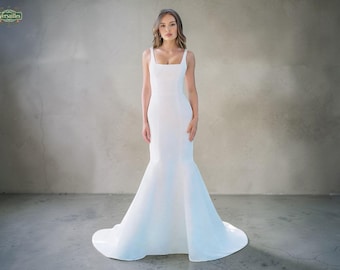 Minimalist Square Neck Mermaid Brautkleid, Brautkleid mit niedrigem Rücken
