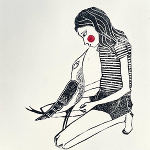 Elle et l'oiseau (La ragazza e l'uccello) Linoleografia originale e limitata stampata a mano raffigurante una ragazza e un uccello su carta d'archivio Somerset