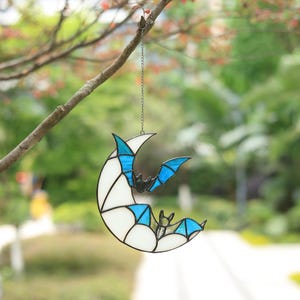 Spooky Bat Stained Glass Decor,Moon Bat Stained Glass Window Hangings,Stained Glass Sun-catcher,Sun Catcher Wall Art,Halloween Gift
