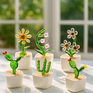 Handmade Glass Potted Plants,Glass Cactus Small Pot,Glass Sunflower,Stained glass Plants,Car Glass Ornament,Artificial House Plant,Gifts