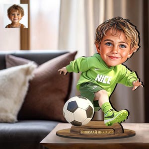 Statuetta in legno 3D personalizzata con disegno di un bambino calciatore tratto dalla tua foto, regalo unico, fantastico arredo per la casa e l'ufficio, divertente regalo da scrivania.