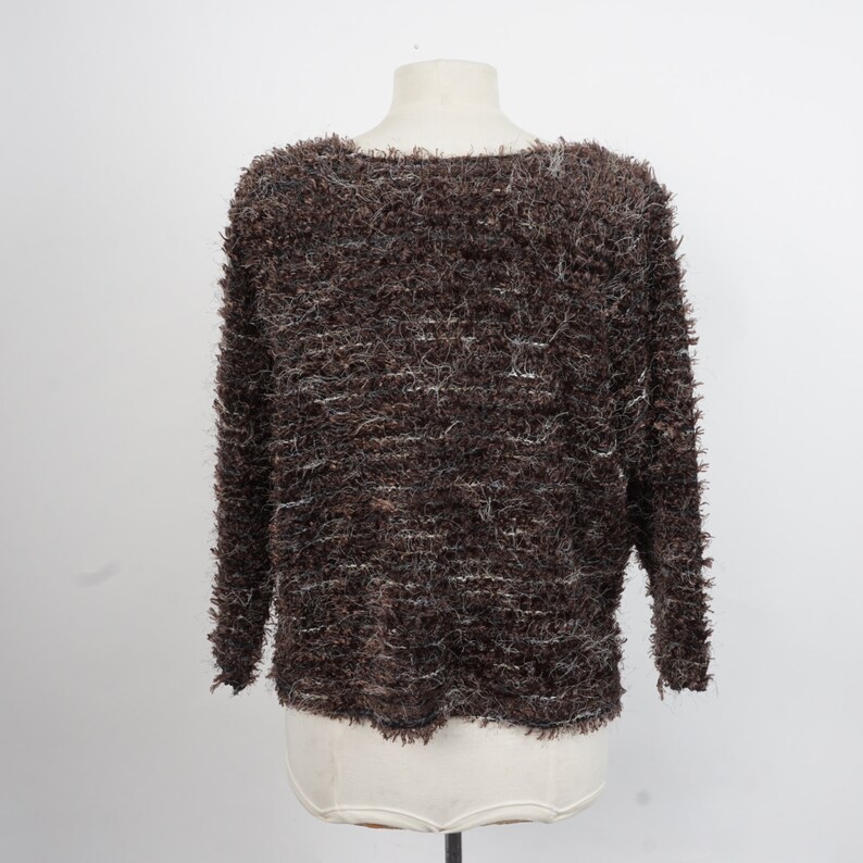 fuzzy brown cropped boxy sweater 90s vintage Karen Kane fluffy textured pullover medium large