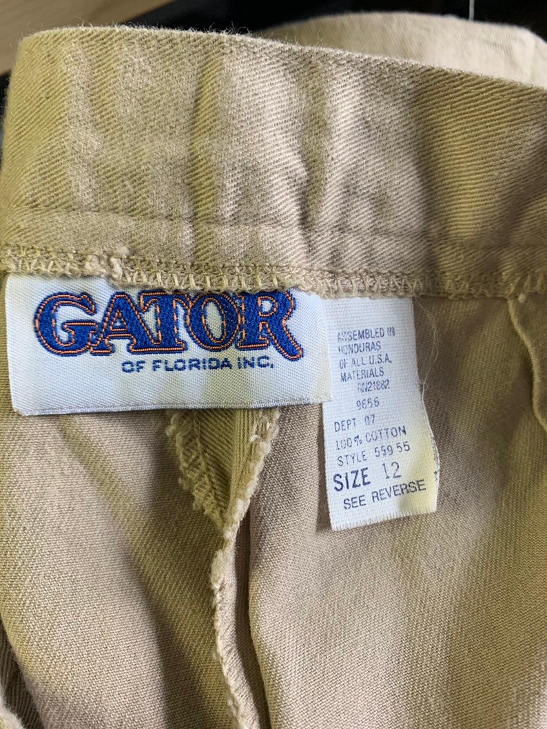 pleated khaki pants 28 inch high waist Gator of California 90s vintage pleated slacks