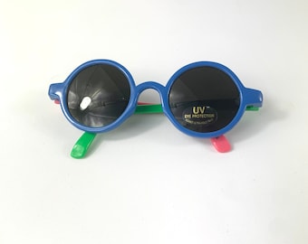 Children\u2019s fruit print sunglasses 80s to 90s vintage deadstock kids multicolored sunnies