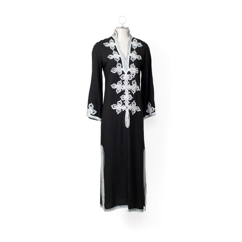 black caftan with ribbon trim 70s vintage boho maxi dress loungewear