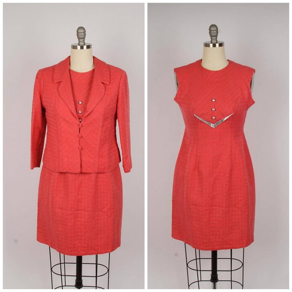 coral pink wool knit dress suit 60s vintage sleeve
