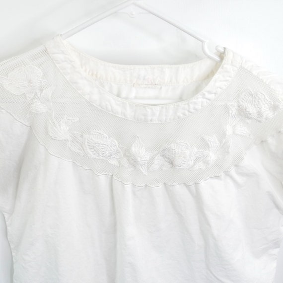 White Cotton Boxy Fit Cropped Peasant Blouse Lace Nec… - Gem