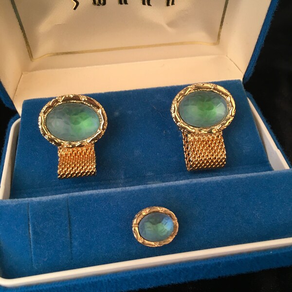 ocean blue green lava glass gold mesh cufflinks in box with tie pin tack Swank color change cut glass cuff links set