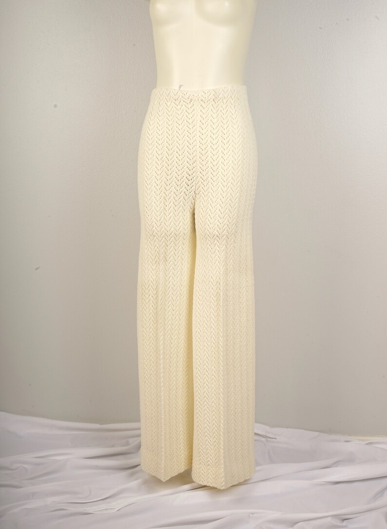 white crochet stretchy knit sheer pants 70s vintage high waisted flared leg trousers slacks XXS XS