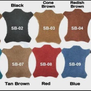 K&ouml;nnte beinhalten: Eine Farbkarte mit zehn Lederstichproben in verschiedenen Farbt&ouml;nen. Zu den Farben geh&ouml;ren Braun, Schwarz, Kegelbraun, R&ouml;tlichbraun, Beige Wei&szlig;, T&uuml;rkis, Hellbraun, Rot, Blau und Dunkelbraun. Jede Musterkarte ist mit einem Farbnamen und einem entsprechenden Code versehen.