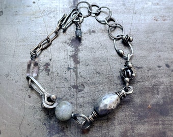 Rustic chunky beads bracelet