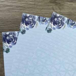 Letter writing sheets Navy Blooms image 5