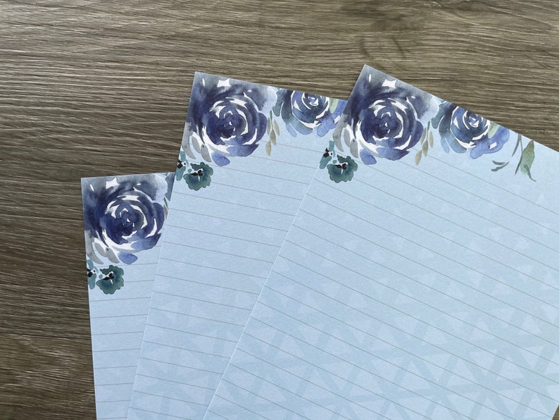 Letter writing sheets Navy Blooms image 5