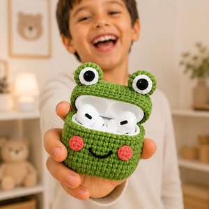 Haakpatroon AirPods-hoesje Frog: kawaiigroene amigurumi (pdf)