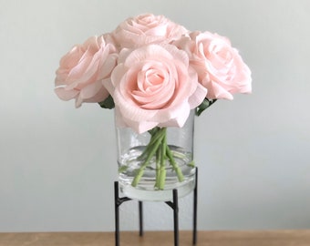 Real Touch Rose Flower Arrangement. Blush Pink Roses in Faux Water Clear Glass Vase, on Display Stand . Rose Wedding Centerpiece Bouquet