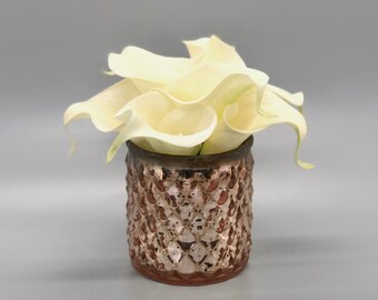 Real Touch Calla Lily Flower Arrangement in rose gold vase. Cream White Callas. Centerpiece Bouquet. Wedding Centerpiece.