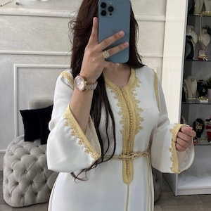 Elegant Moroccan Caftan with Gold Embroidery – Traditional Takchita | Handmade Formal Dress | Wedding & Eid Outfit