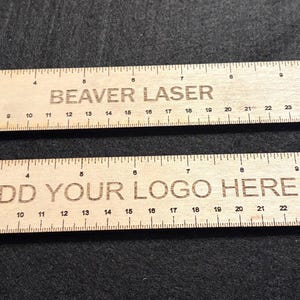 Zoll und Zentimeter Lineal SVG * Nur DIGITAL DATEI * Dieses Lineal ist ein großartiges Designer-Werkzeug.  Inch und Cm verlaufen in die gleiche Richtung.