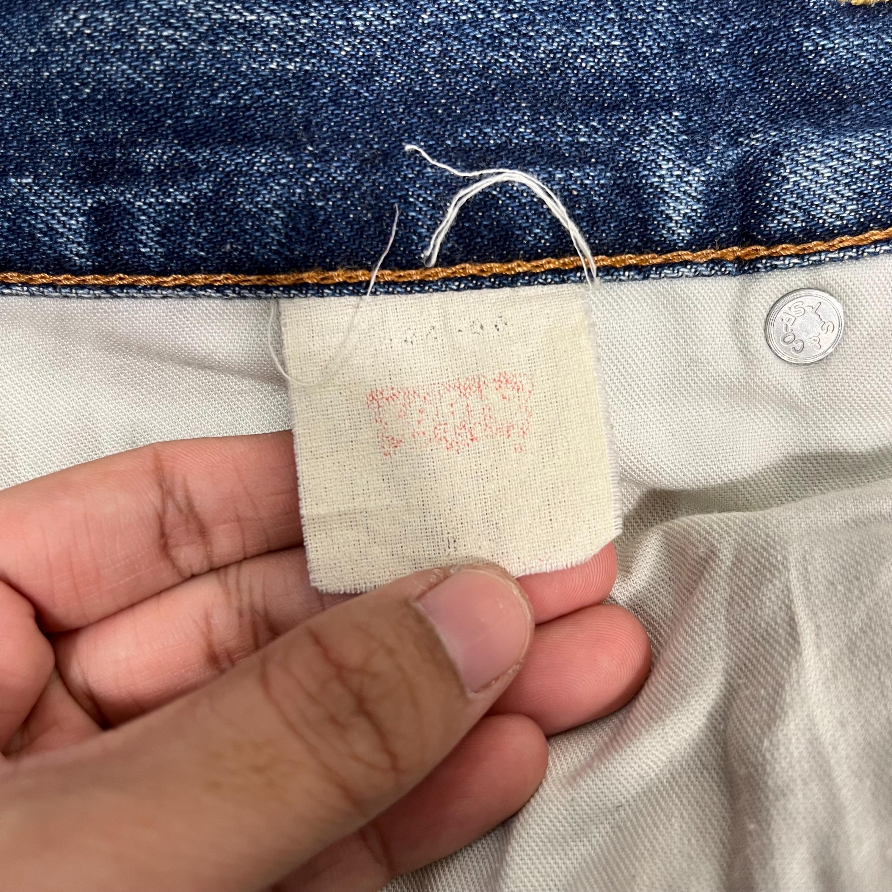 Vintage 90s Levis Lot 504 Jeans Vintage 90s Levis Lot 504 Art