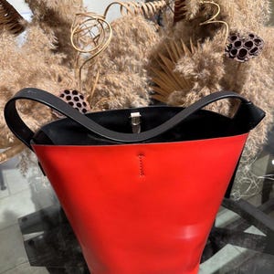 Sac à main en cuir élégant - Sac classique pour femme - Mode 2025