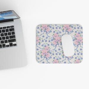 Floral Design Mouse Pad | Elegant Desk Accessory, Office Decor, Gift for Her, Floral Mousepad, Best Friend Gift